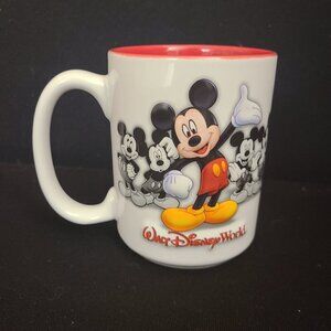 Mickey Mouse Walt Disney World 3D‎ Ceramic Coffee Mug 12oz